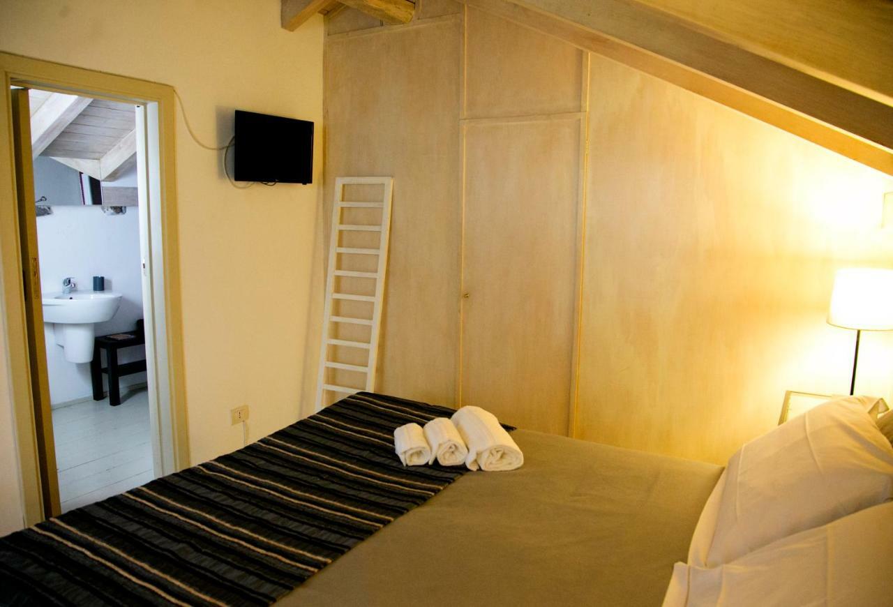 Suittom Apartment Катанія Екстер'єр фото